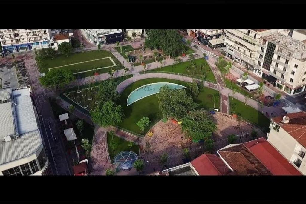 La Maison Κατερίνη Ευρύχωρο Διαμέρισμα Στο Κέντρο Kültér fotó